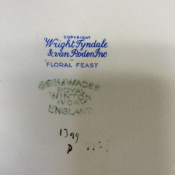 Grimwades royal wonton ivory floral feast small tray saville/lugged - Picture 5 of 7